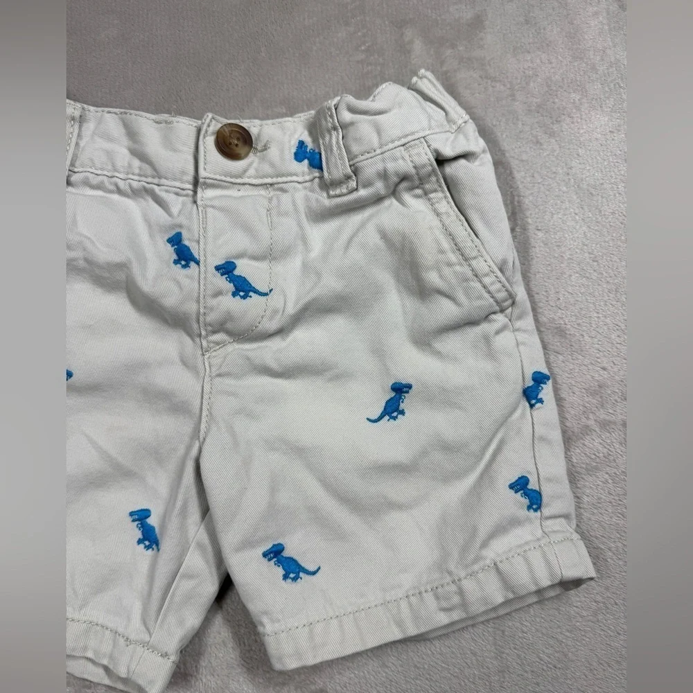 Children’s Place Blue Embroidered T-Rex Dinosaur Cream Chino Shorts Size 18-24 M
